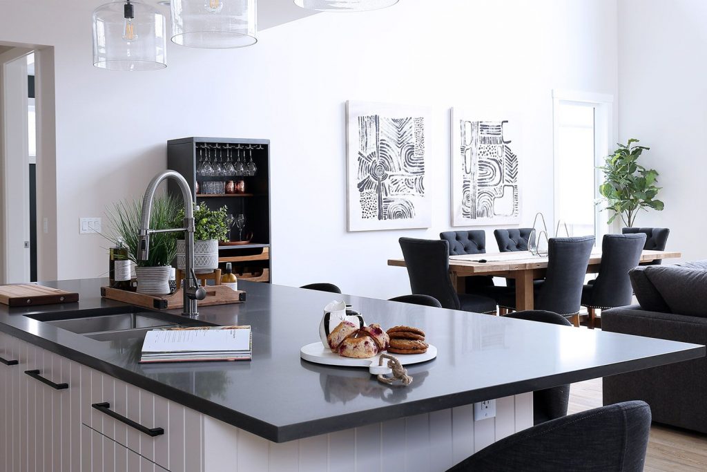 Barnaby Bench I 1