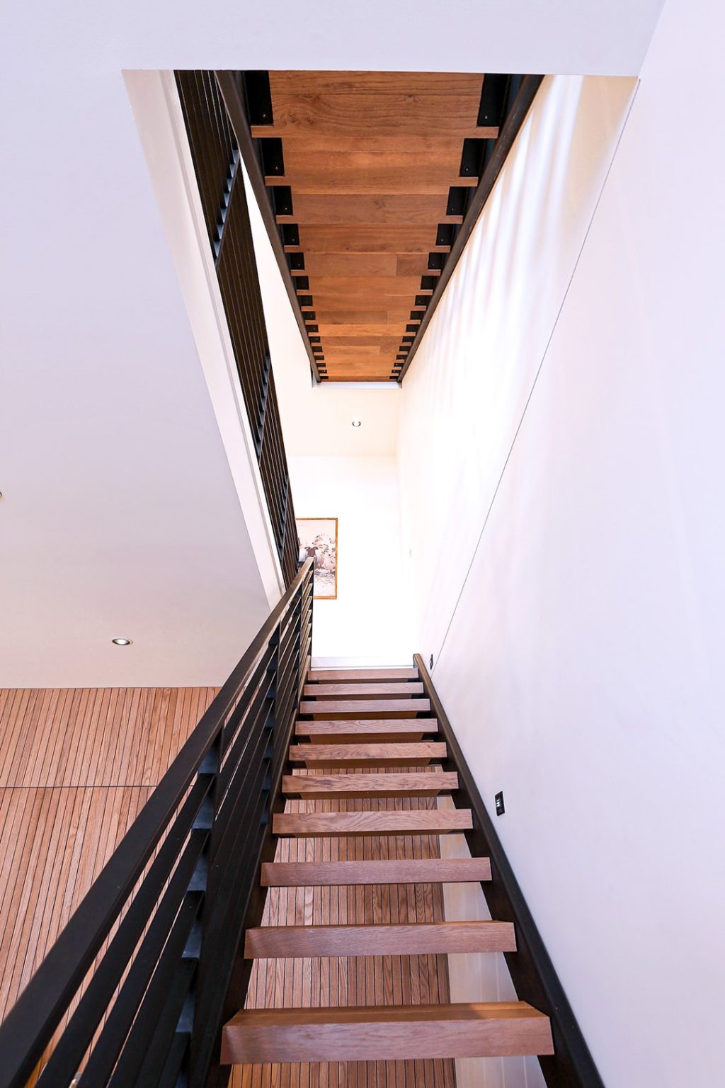 Modern Mountain 13
