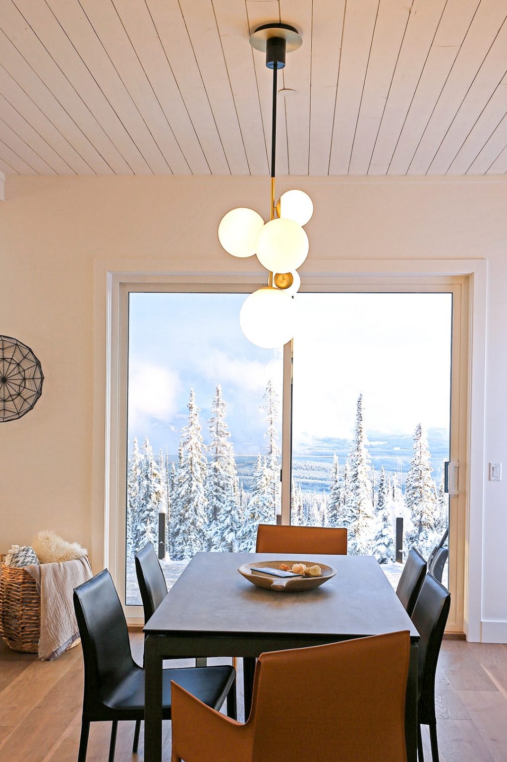 Modern Mountain 10