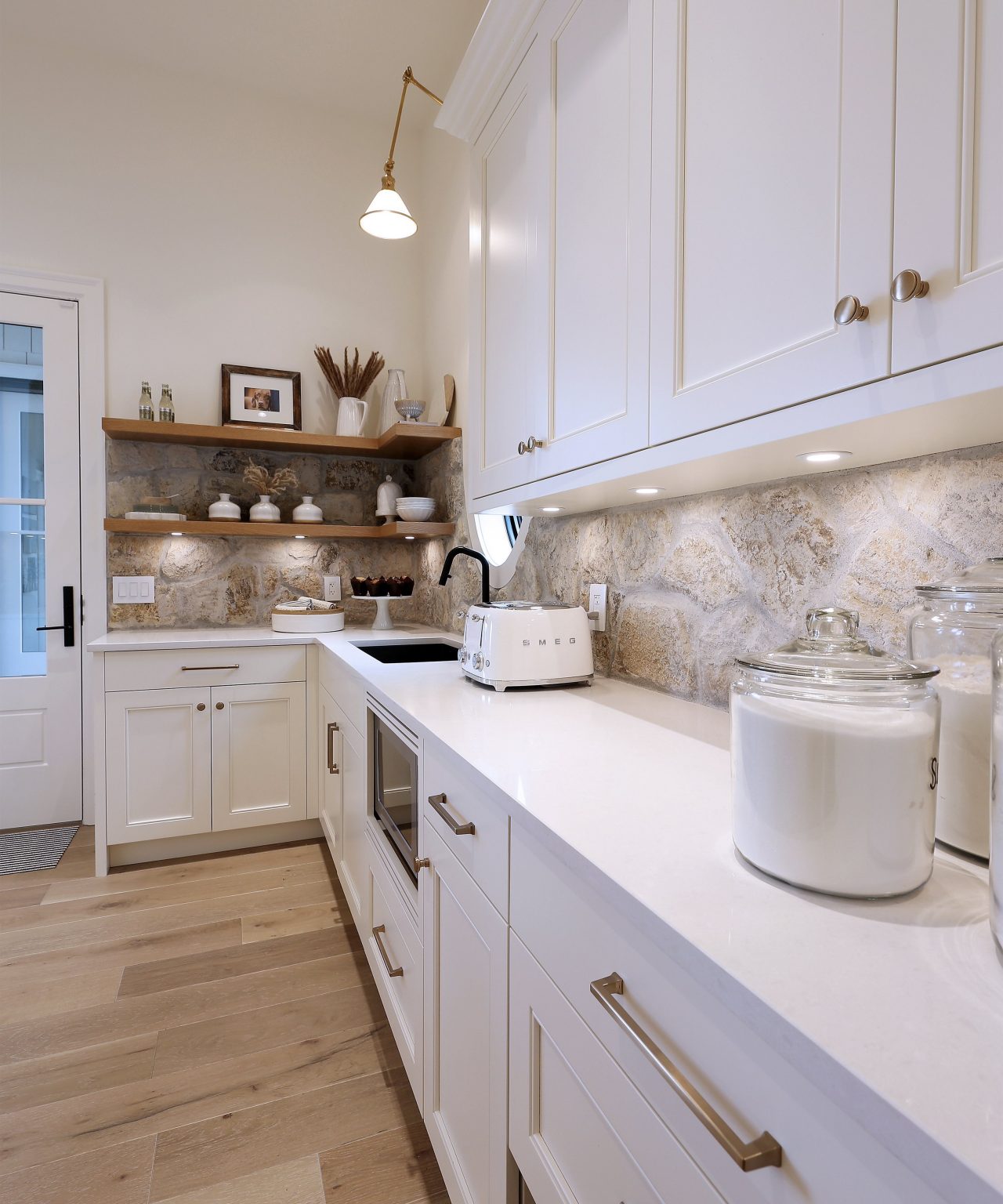 European-Inspired Farmhouse 4