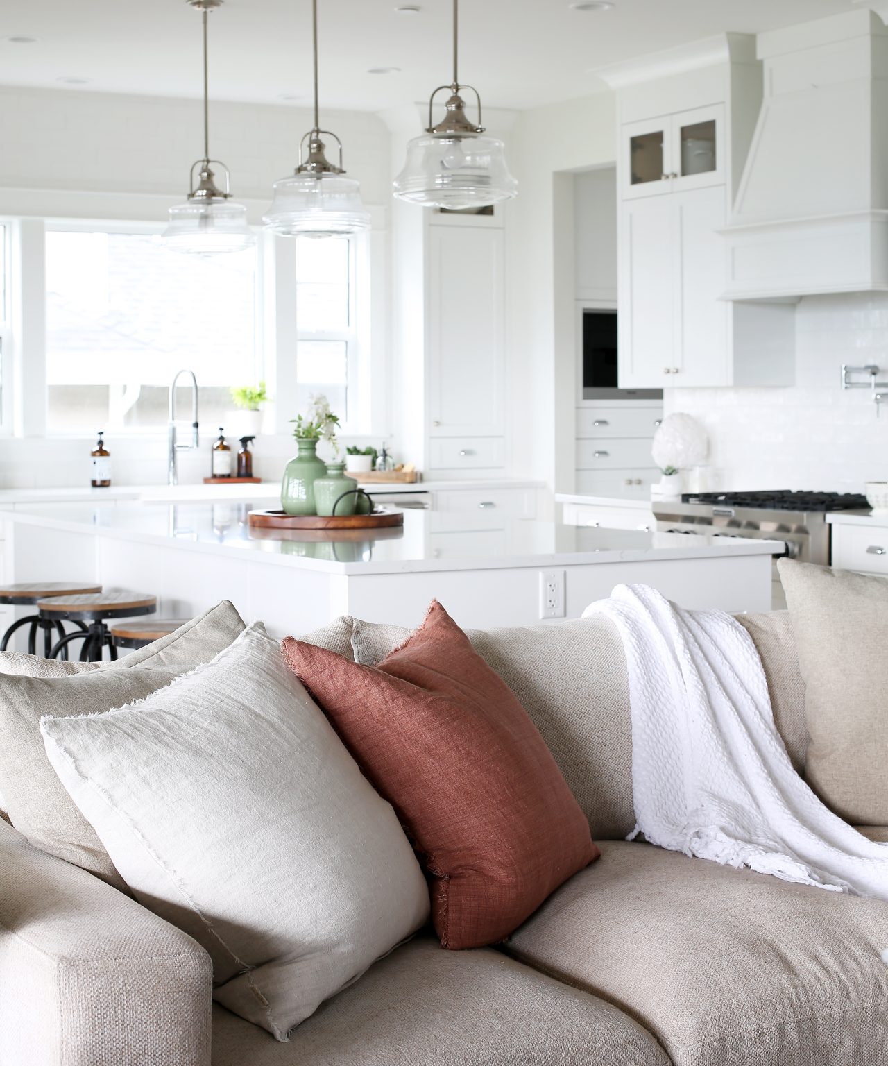 Elegant Farmhouse 6