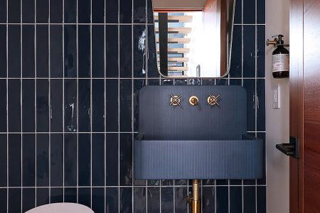 Edgy-image6 Edgy-image6