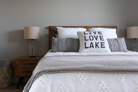 711TC JH LIGHTS OFF 711TC JH LIGHTS OFF