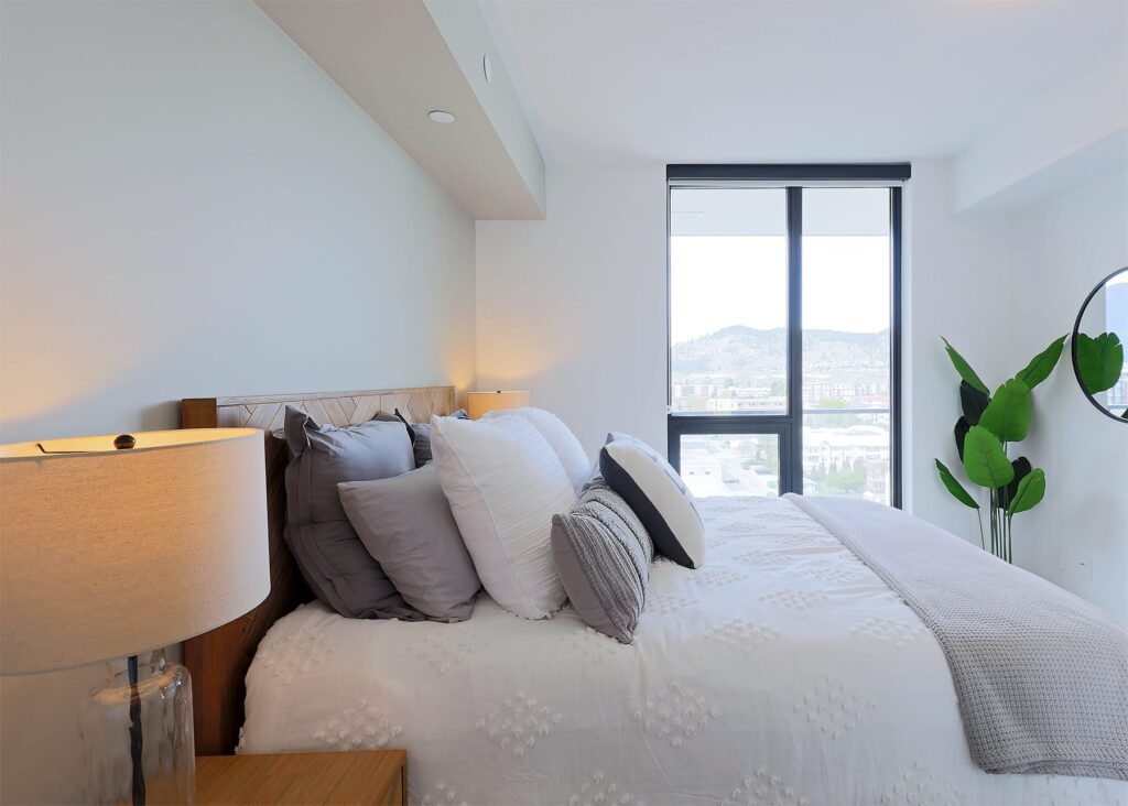 Playful & Practical Downtown Living 8