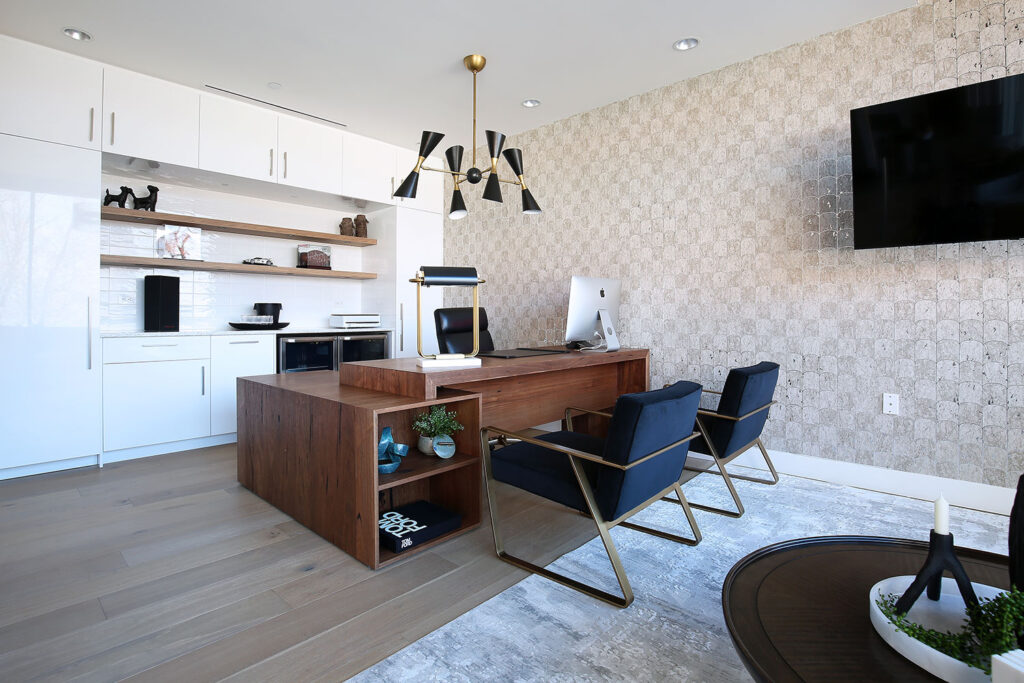 Elegant Lakeshore Office 2