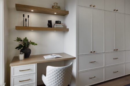 Isabey-Barona-Desk2 Isabey-Barona-Desk2